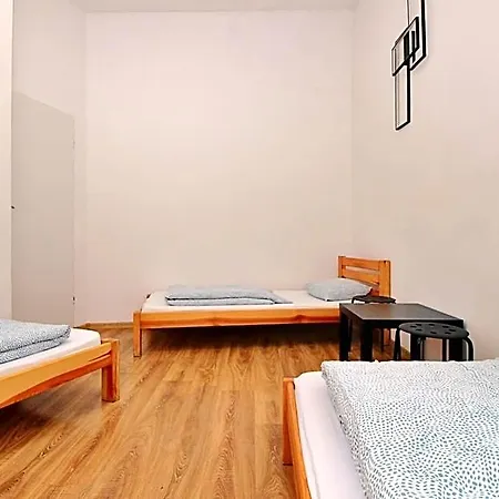 Hostel Cinnamon *