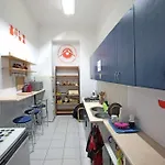 Cinnamon Hostal *